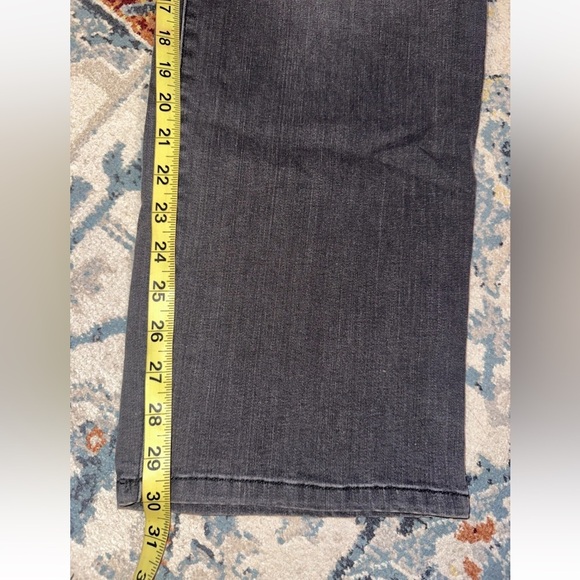 NWT Lee Flex Motion Revolutionary Fit Charcoal Gray Straight Mid Rise Size 26W - Picture 9 of 9